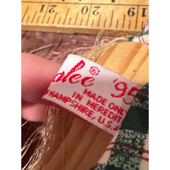 🎄 1995 Annalee Doll with Rocking‎ Horse – Vintage Holiday Collectible! 🧸✨ - Picture 6 of 11